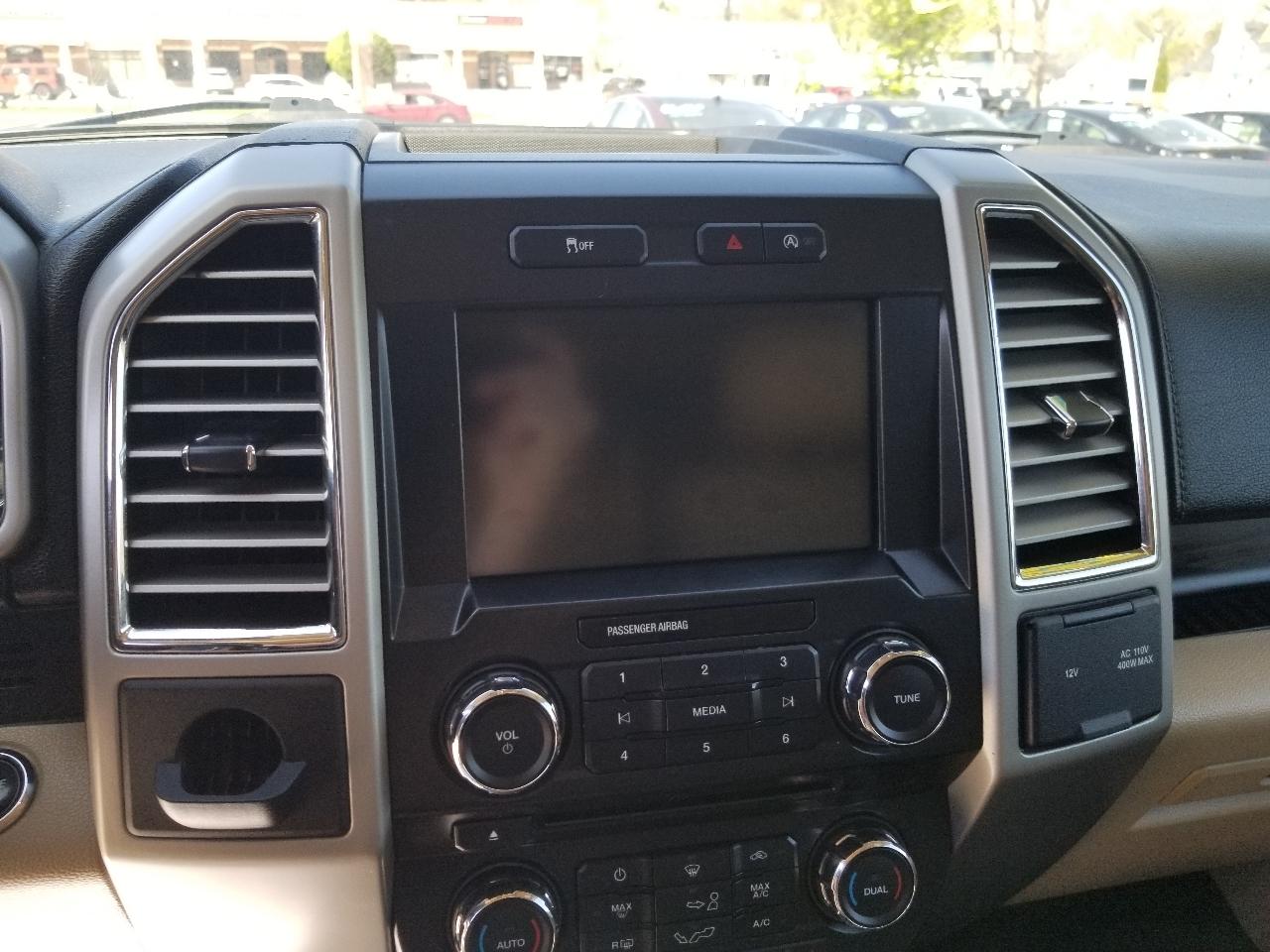 Ford F-150 2WD SuperCab 145" Lariat 2015