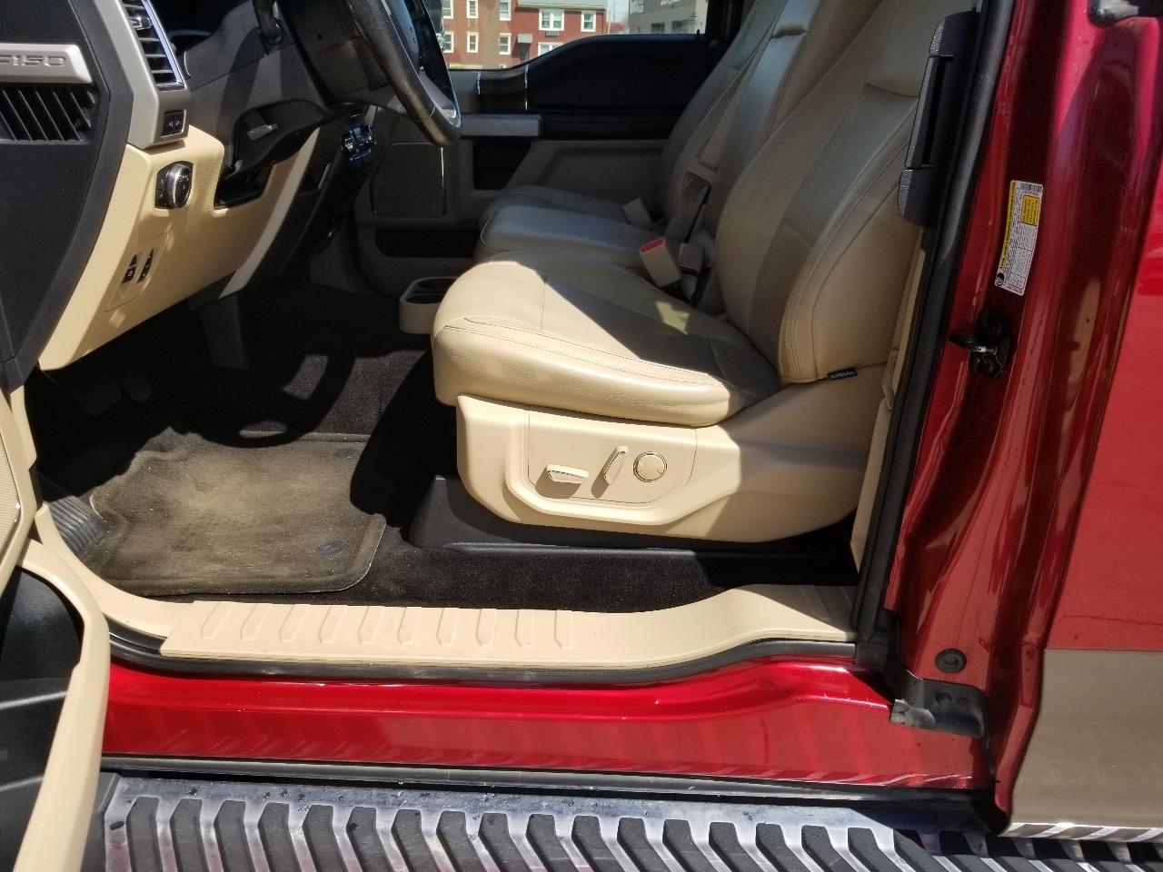 Ford F-150 2WD SuperCab 145" Lariat 2015