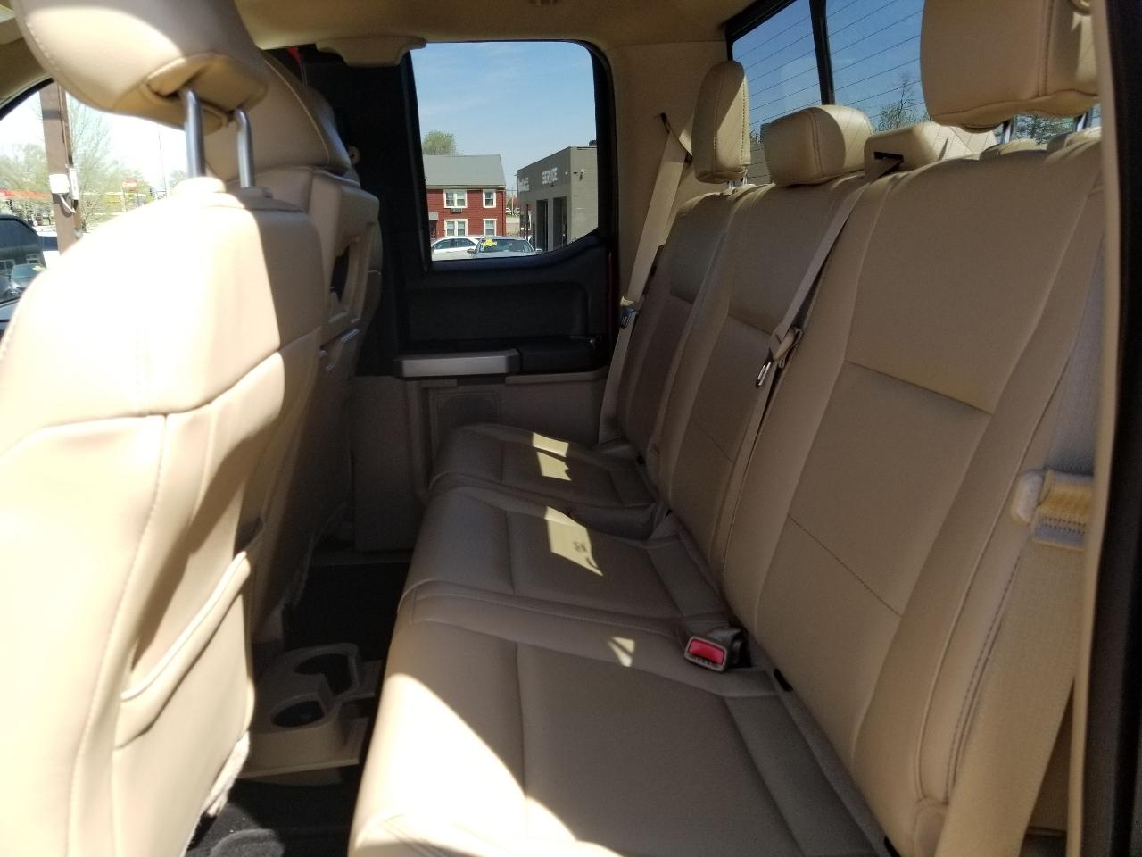 Ford F-150 2WD SuperCab 145" Lariat 2015