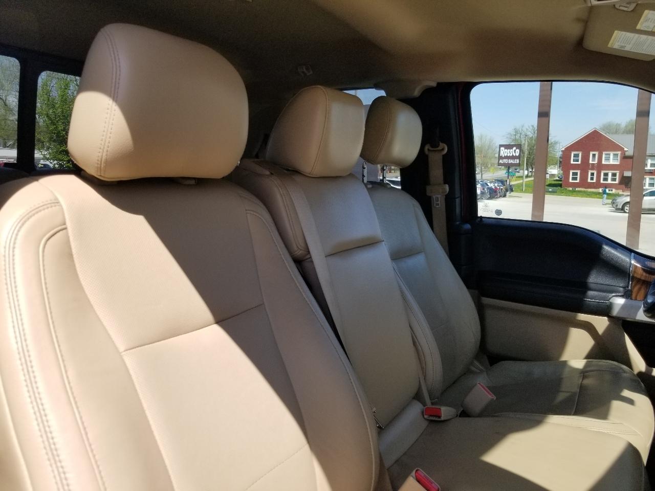 Ford F-150 2WD SuperCab 145" Lariat 2015