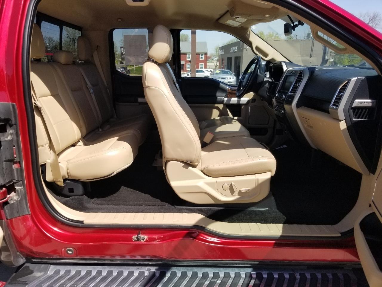 Ford F-150 2WD SuperCab 145" Lariat 2015