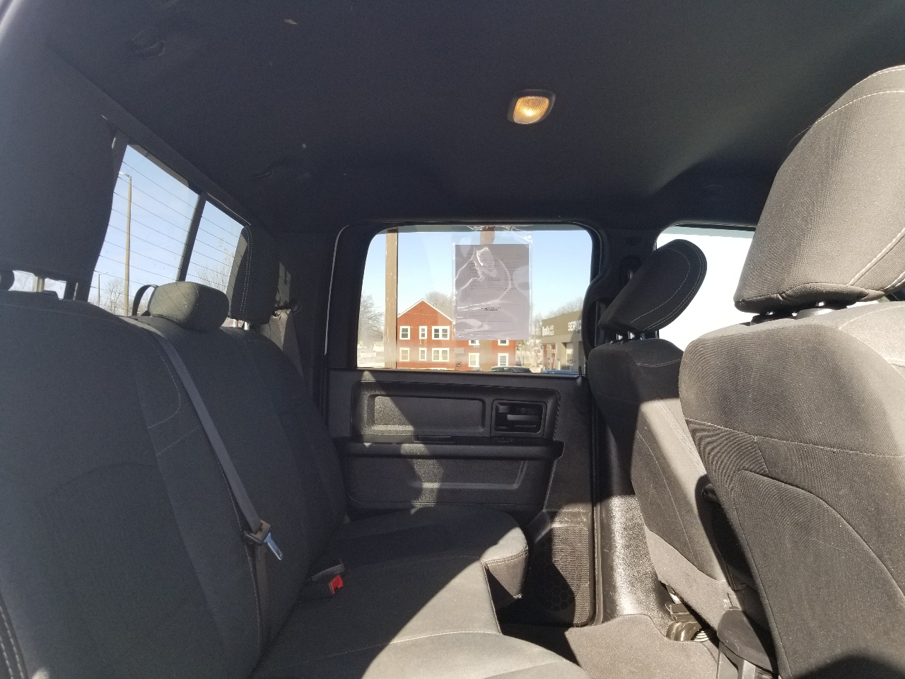 RAM 2500 Tradesman 4x4 Crew Cab 6'4" Box 2021