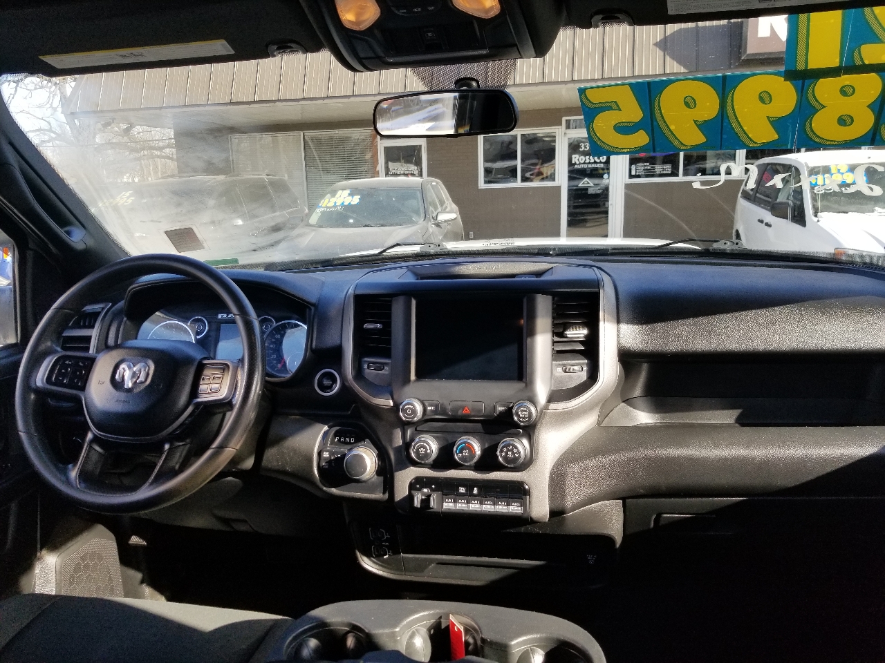 RAM 2500 Tradesman 4x4 Crew Cab 6'4" Box 2021