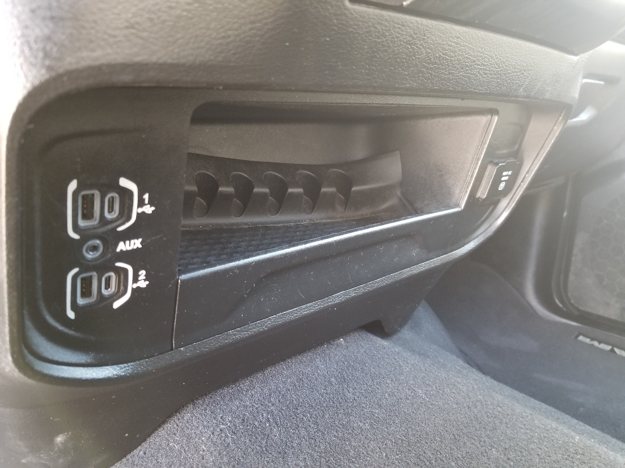 RAM 2500 Tradesman 4x4 Crew Cab 6'4" Box 2021