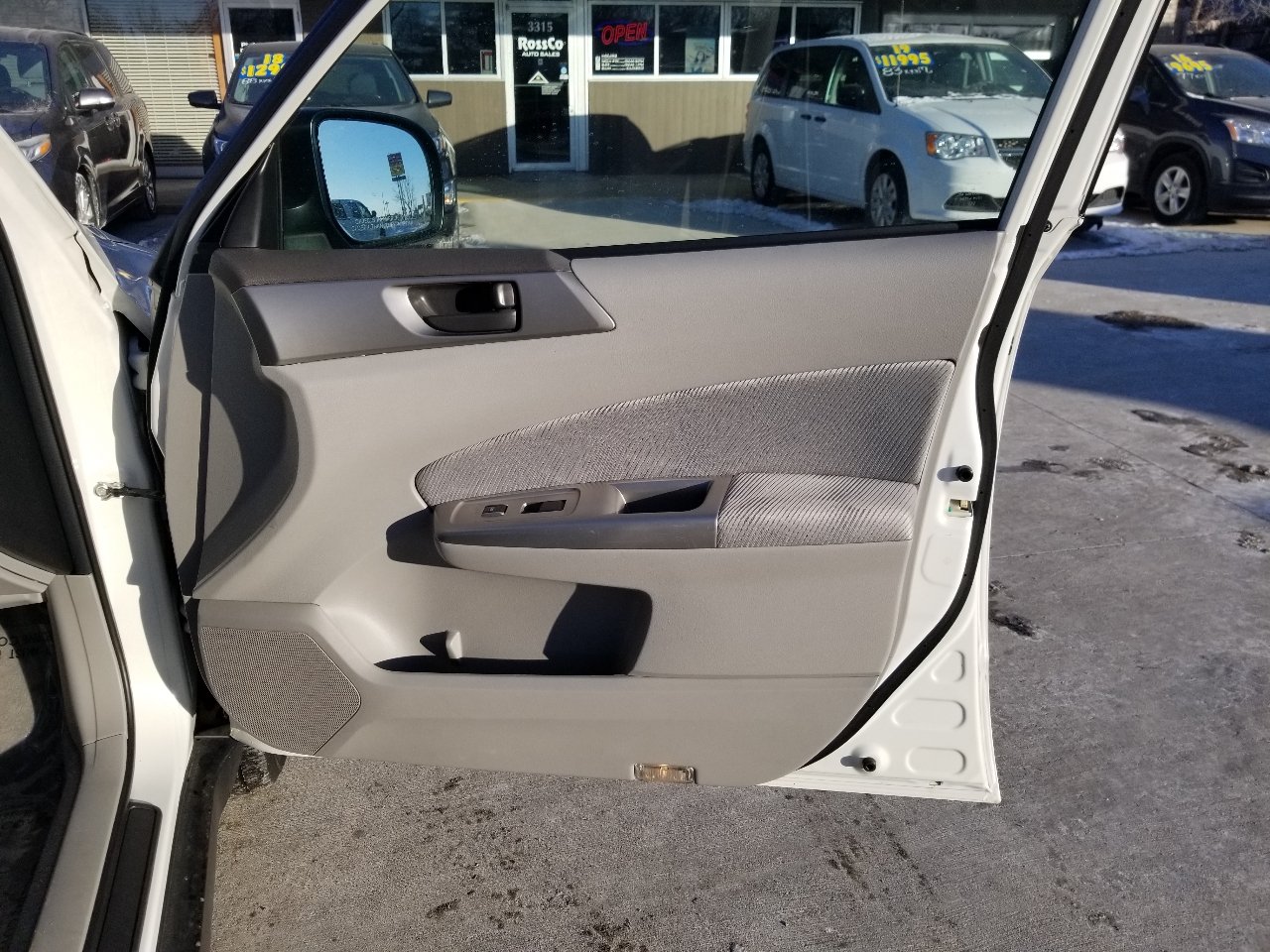 Subaru Forester 4dr Auto 2.5X 2010