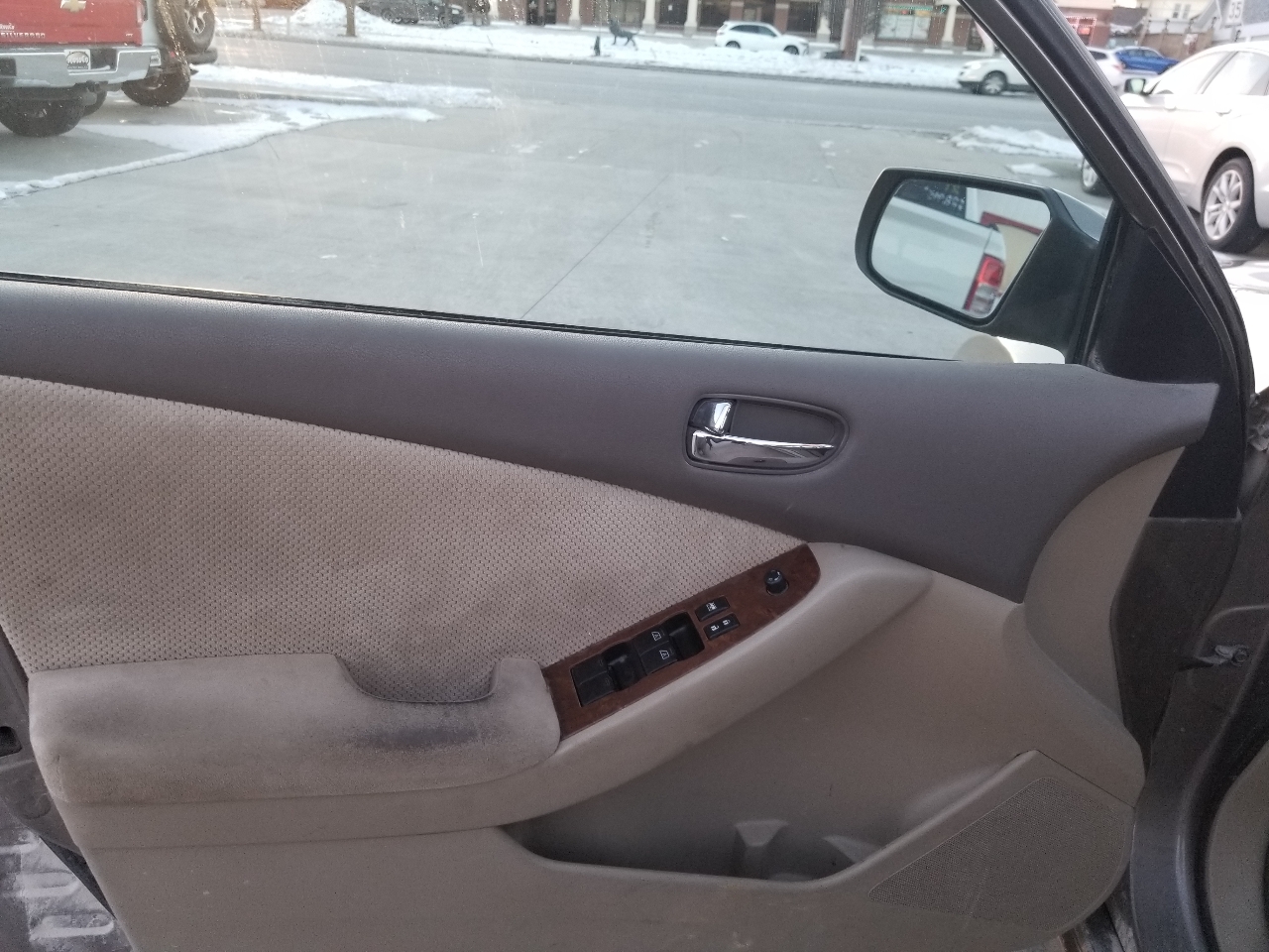 Nissan Altima 4dr Sdn I4 CVT 2.5 S 2007