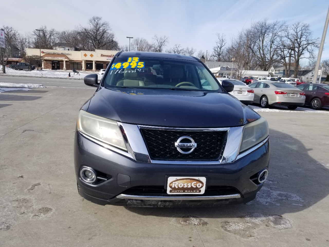 Nissan Pathfinder FWD S 2013