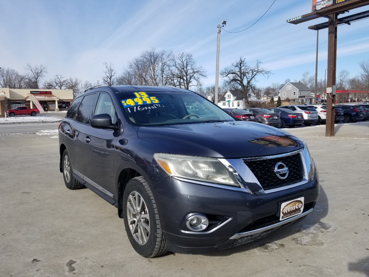 Nissan Pathfinder FWD S 2013