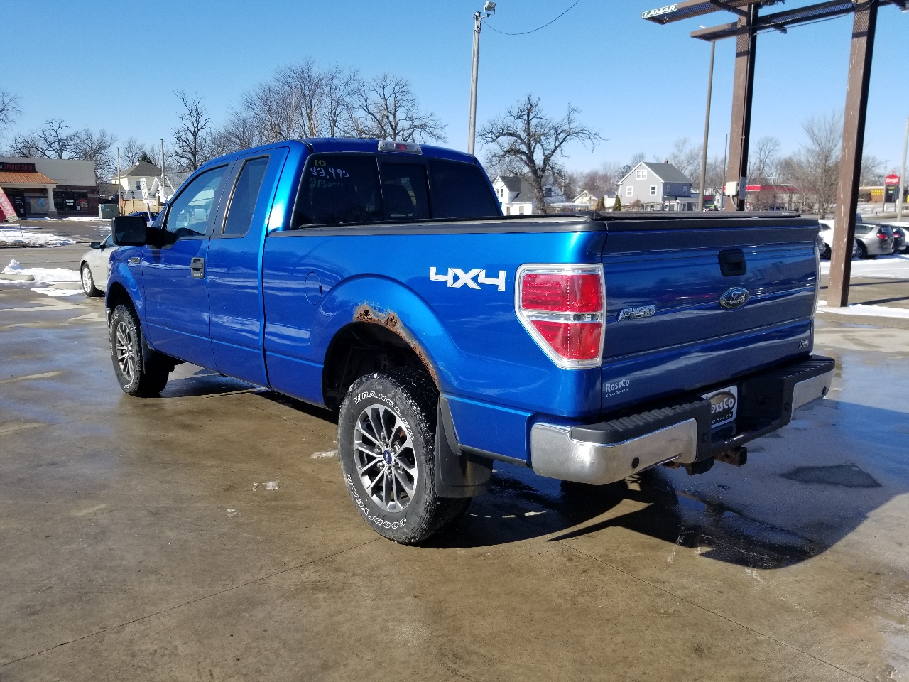 Ford F-150 4WD SuperCab 145" Lariat 2010