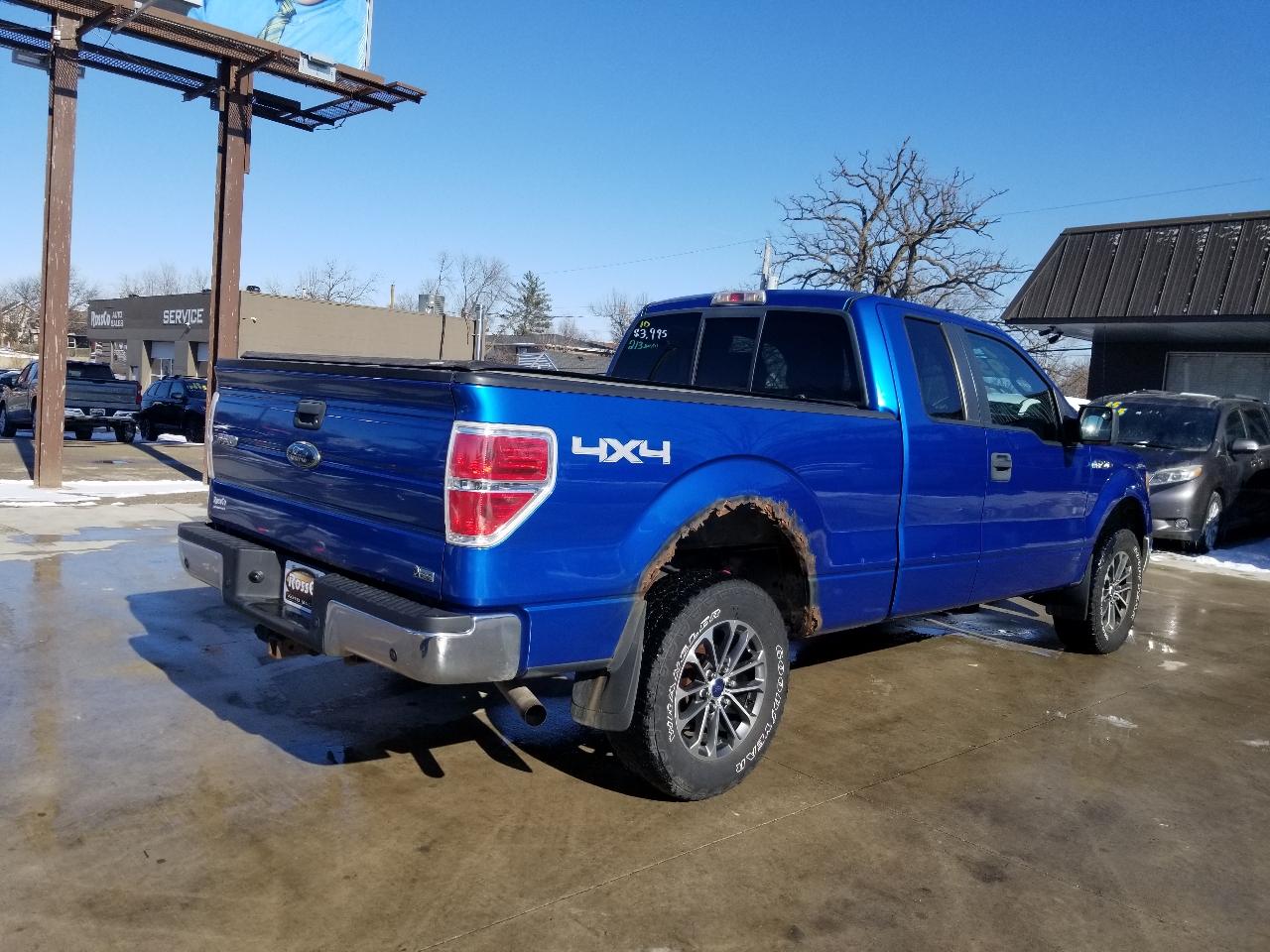 Ford F-150 4WD SuperCab 145" Lariat 2010