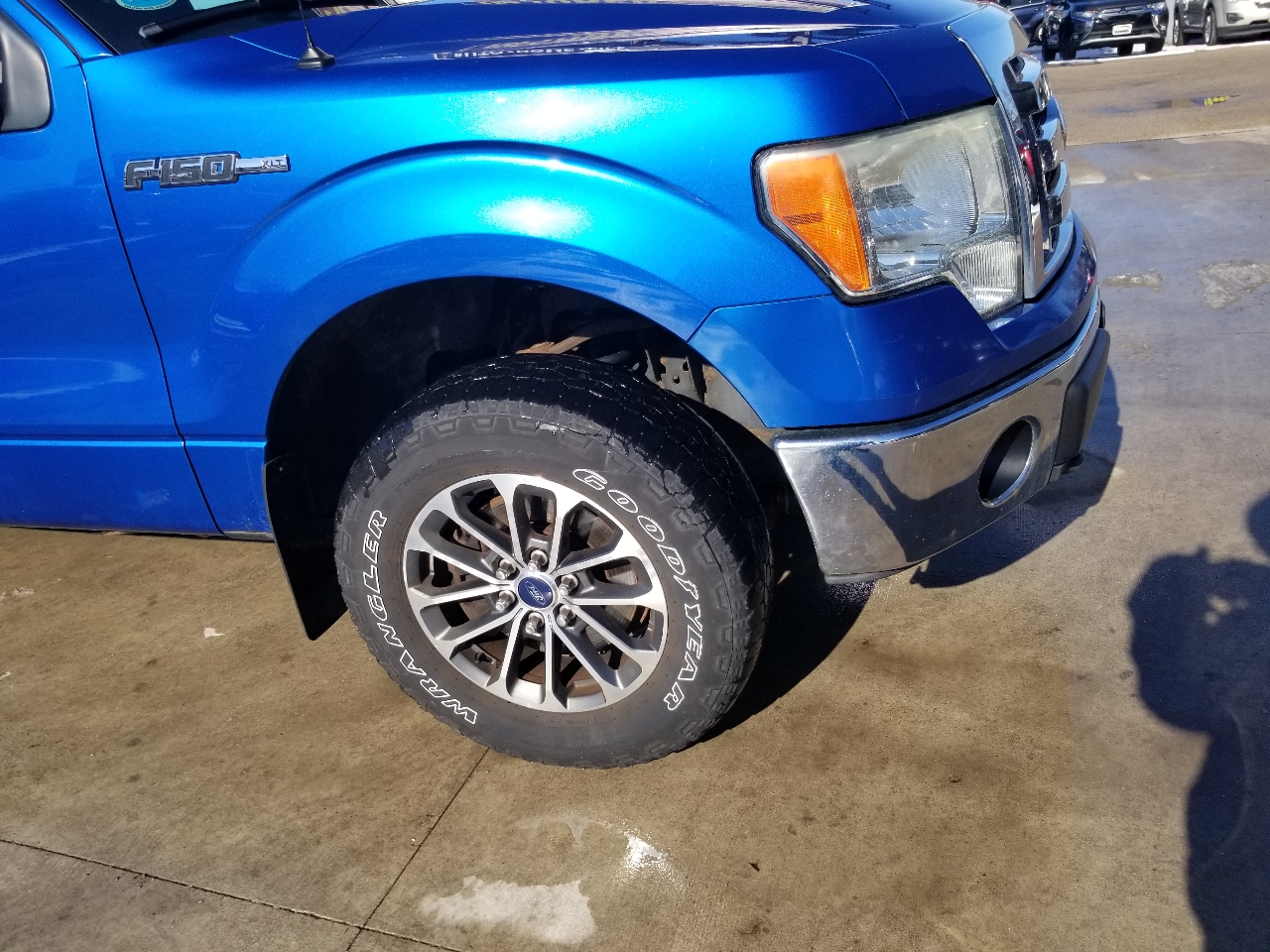 Ford F-150 4WD SuperCab 145" Lariat 2010