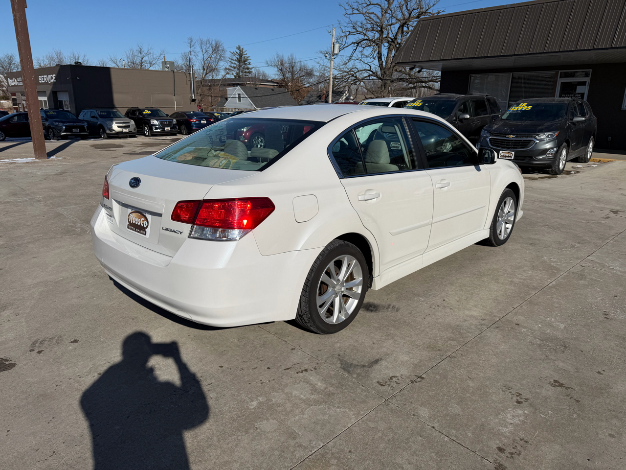 Subaru Legacy 4dr Sdn H4 Auto 2.5i Premium 2013