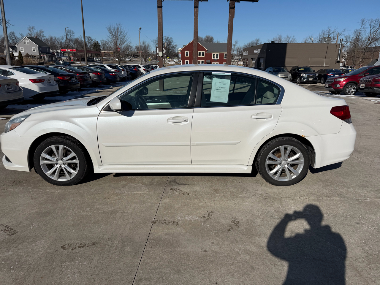 Subaru Legacy 4dr Sdn H4 Auto 2.5i Premium 2013