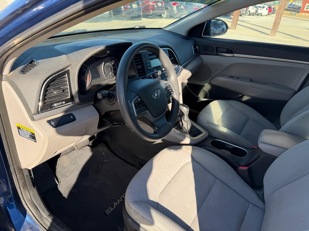 Hyundai Elantra SE 4D Sedan 2017