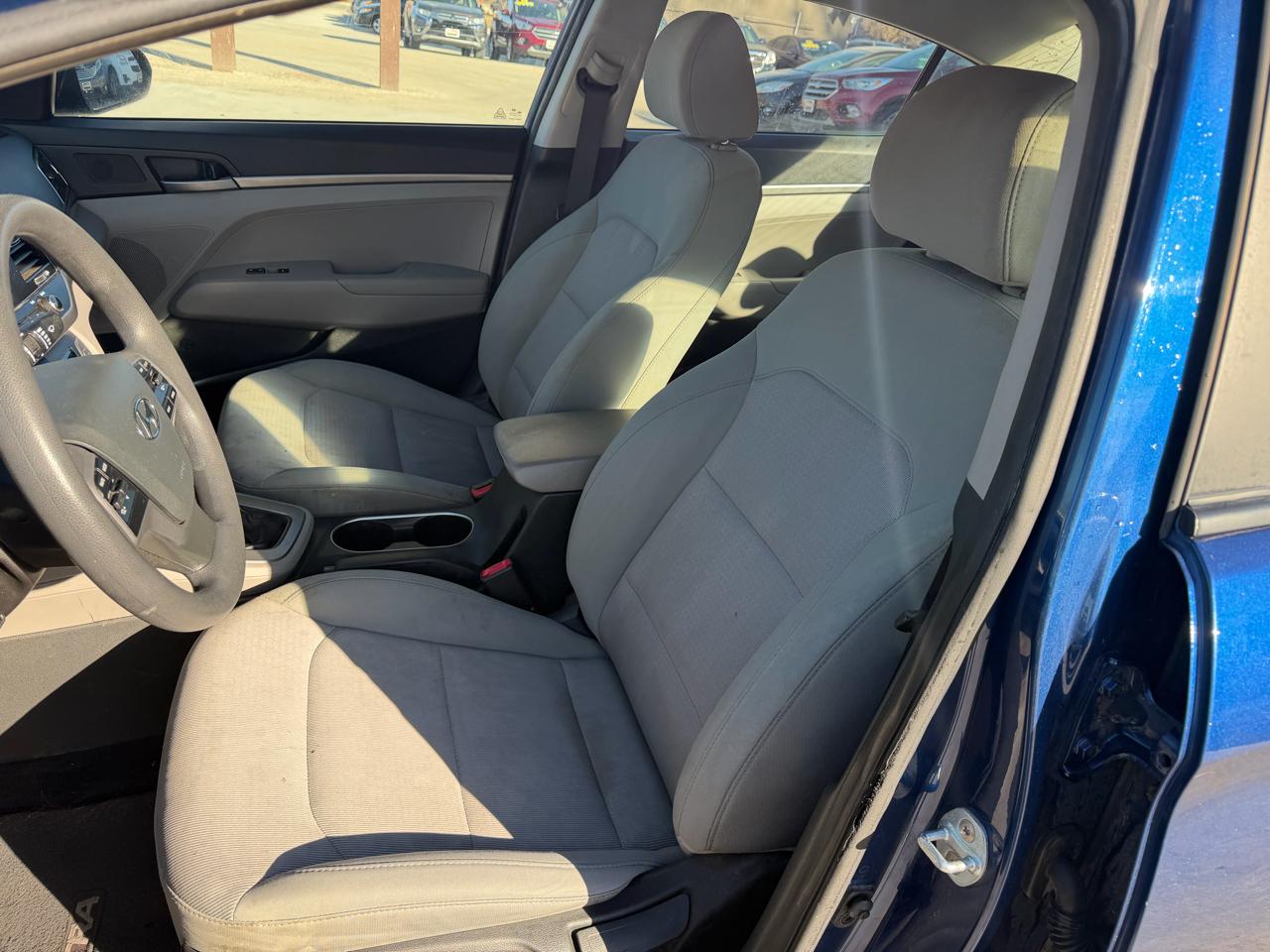 Hyundai Elantra SE 4D Sedan 2017