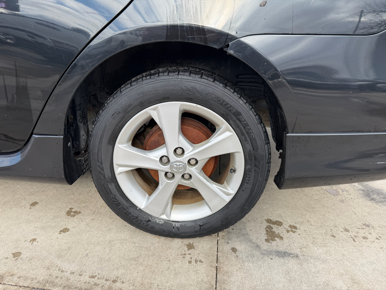 Toyota Corolla 4dr Sdn Auto LE (Natl) 2011