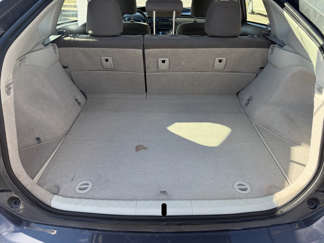 Toyota Prius 5dr HB II (Natl) 2011