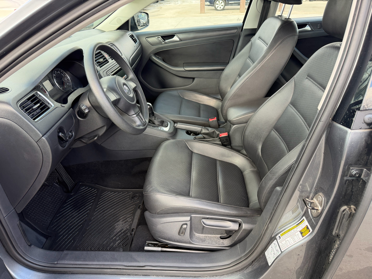 Volkswagen Jetta Sedan 4dr Auto SE 2014