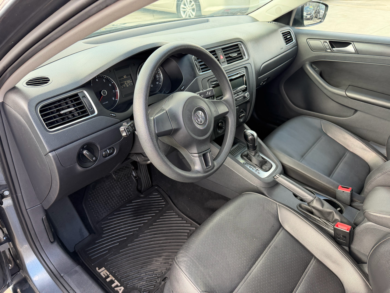 Volkswagen Jetta Sedan 4dr Auto SE 2014