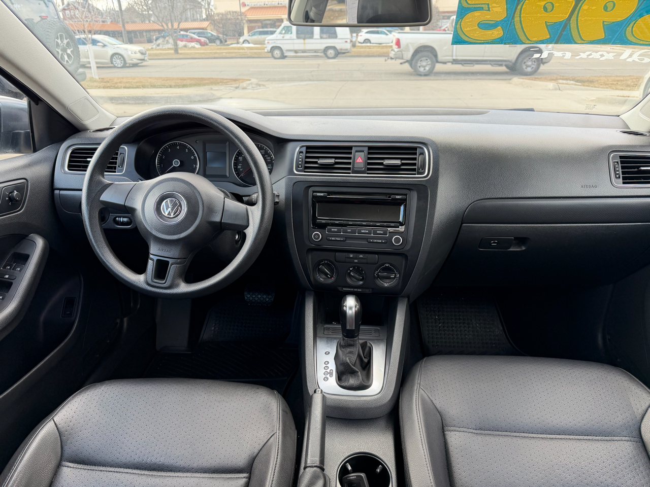 Volkswagen Jetta Sedan 4dr Auto SE 2014
