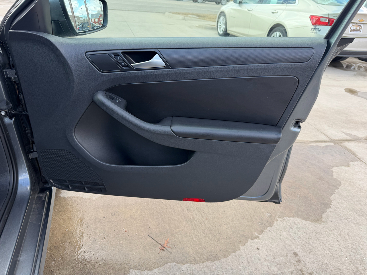 Volkswagen Jetta Sedan 4dr Auto SE 2014