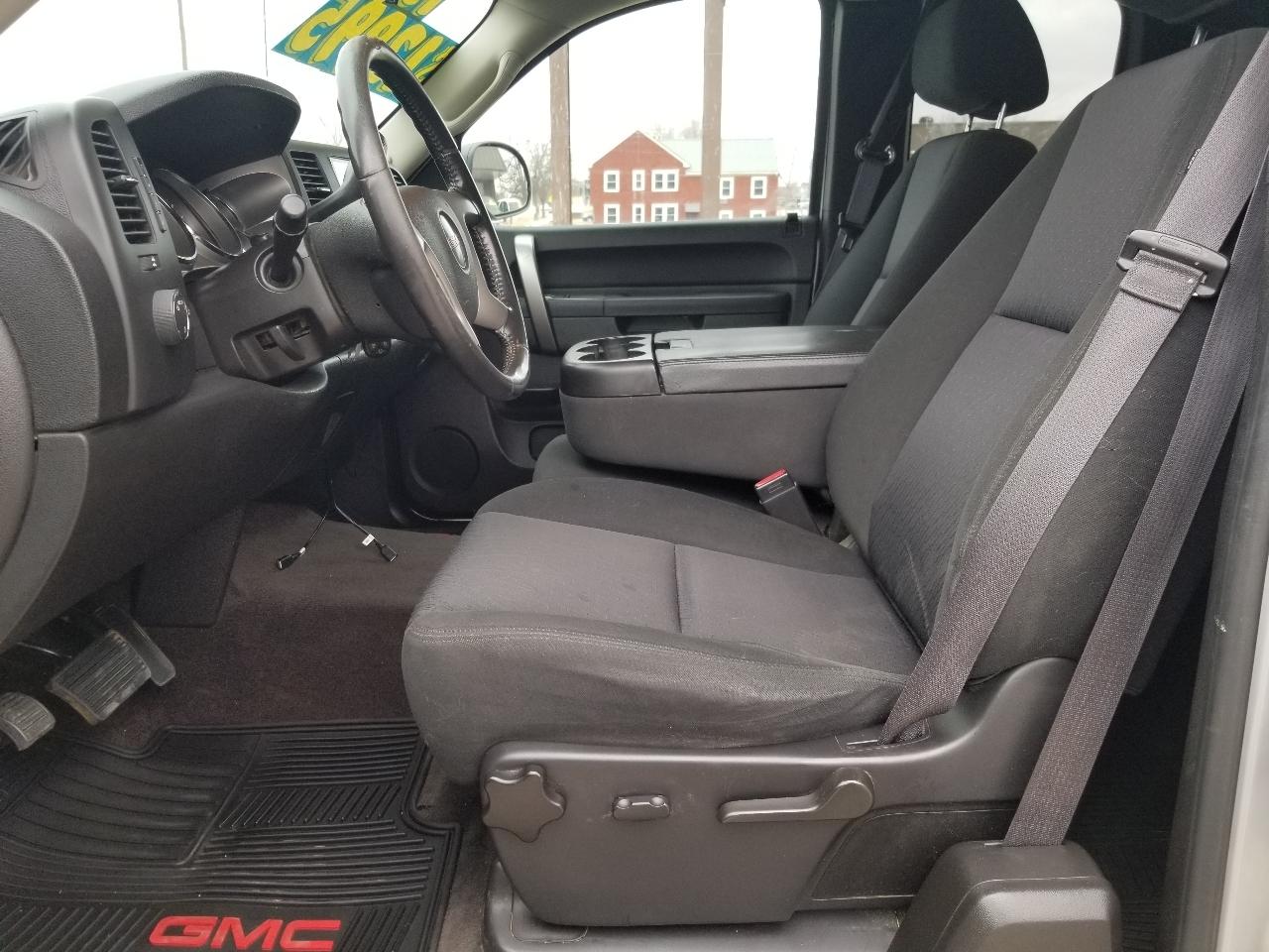 GMC Sierra 1500 4WD Ext Cab 143.5" SLE 2013