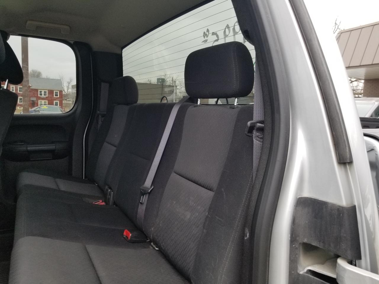 GMC Sierra 1500 4WD Ext Cab 143.5" SLE 2013