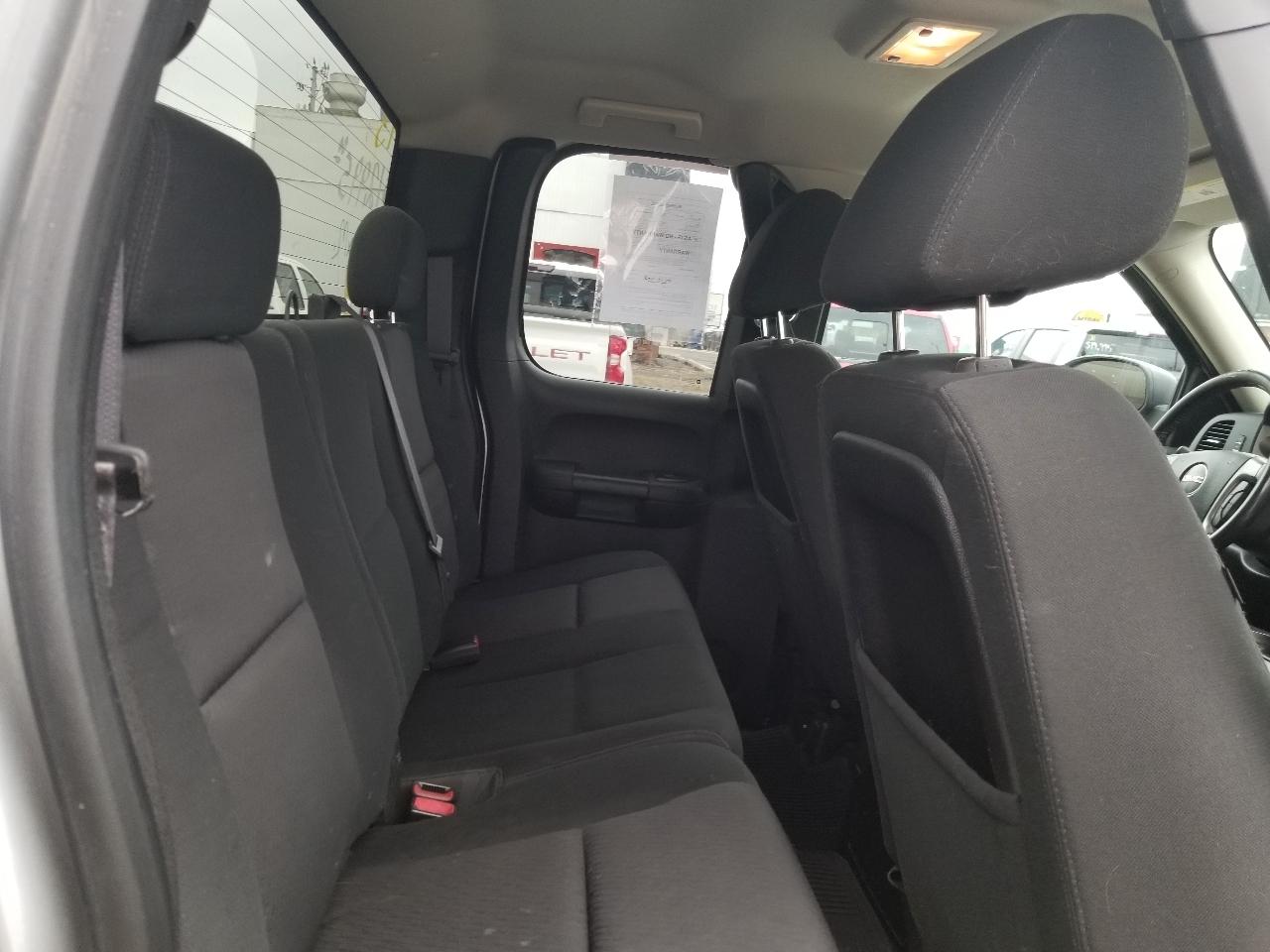 GMC Sierra 1500 4WD Ext Cab 143.5" SLE 2013