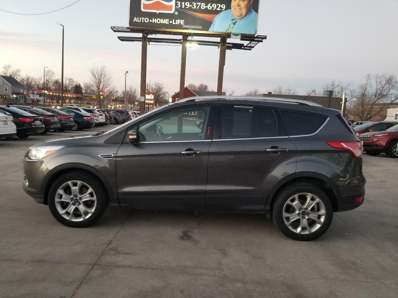 Ford Escape 4WD 4dr Titanium 2016