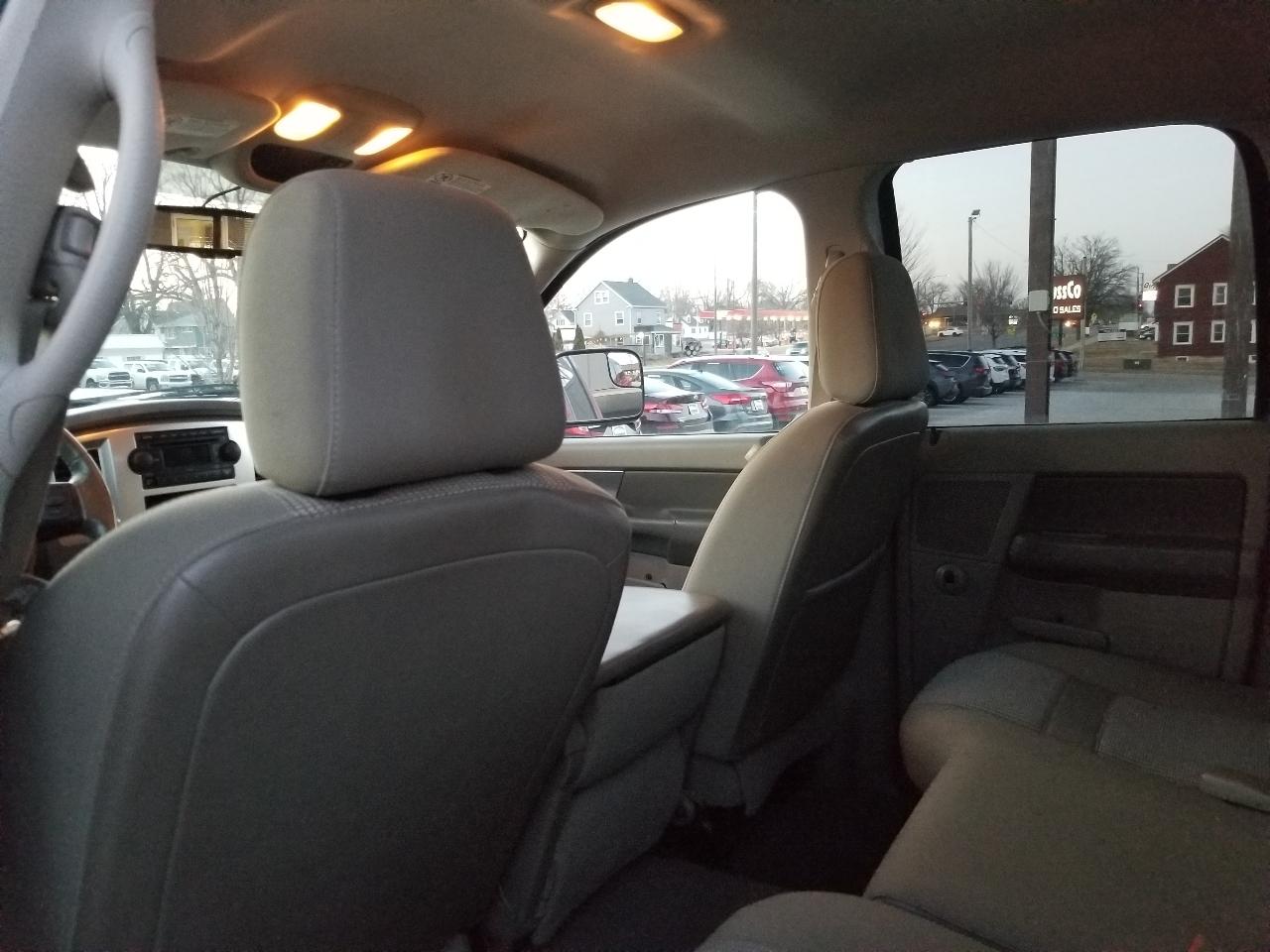 Dodge Ram 3500 4WD Quad Cab 160.5" DRW SLT 2007