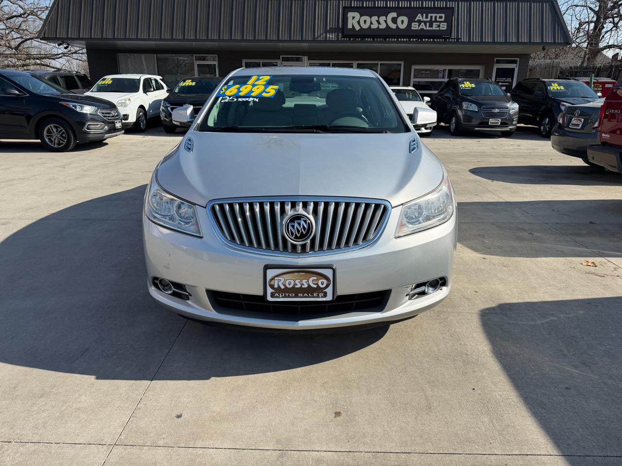 Buick LaCrosse 4dr Sdn Premium 1 FWD 2012