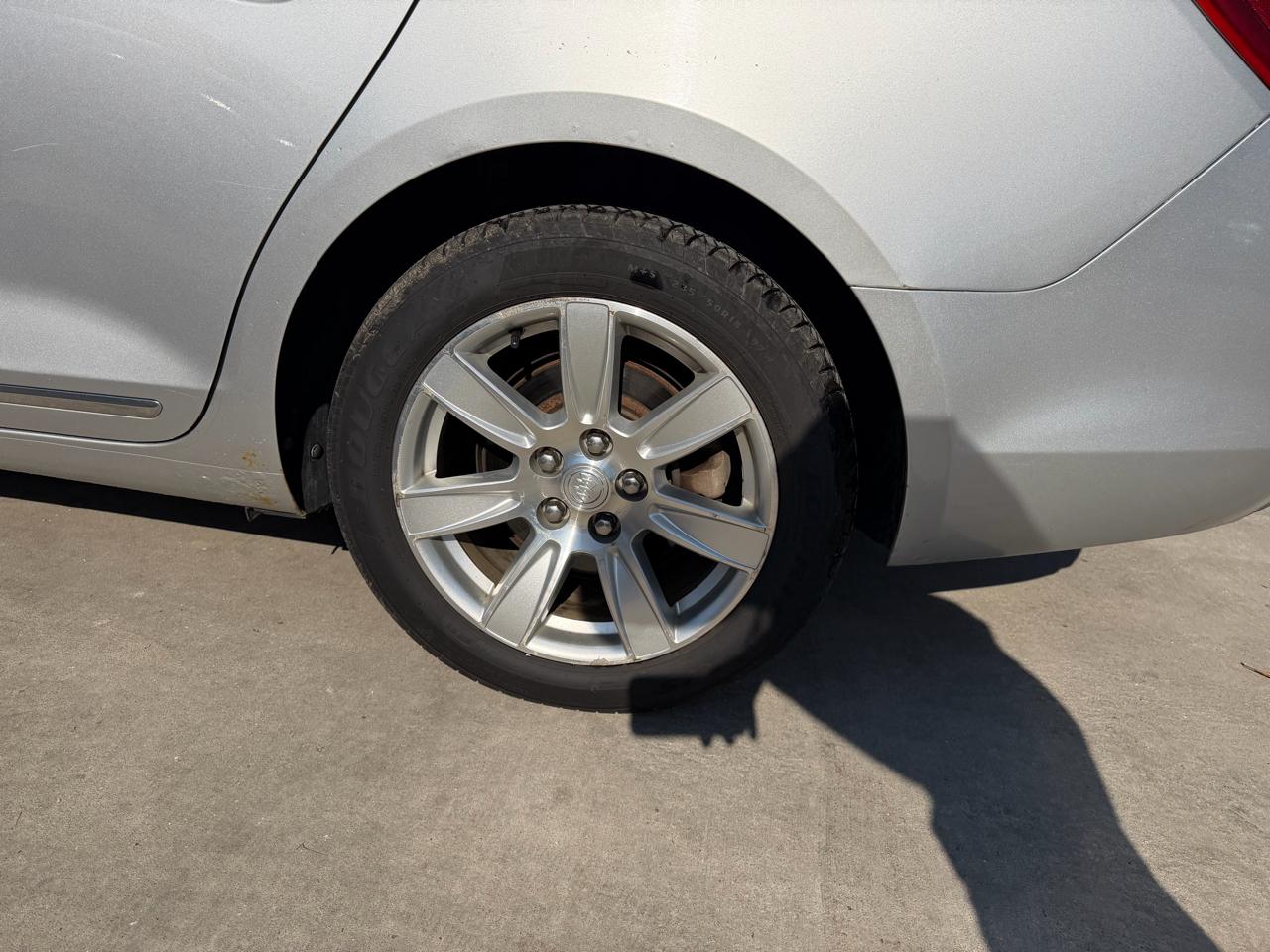 Buick LaCrosse 4dr Sdn Premium 1 FWD 2012