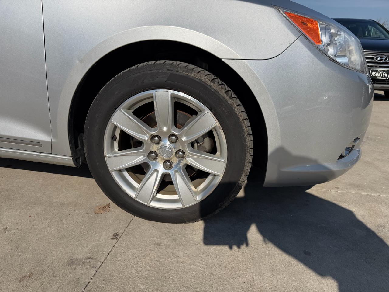 Buick LaCrosse 4dr Sdn Premium 1 FWD 2012