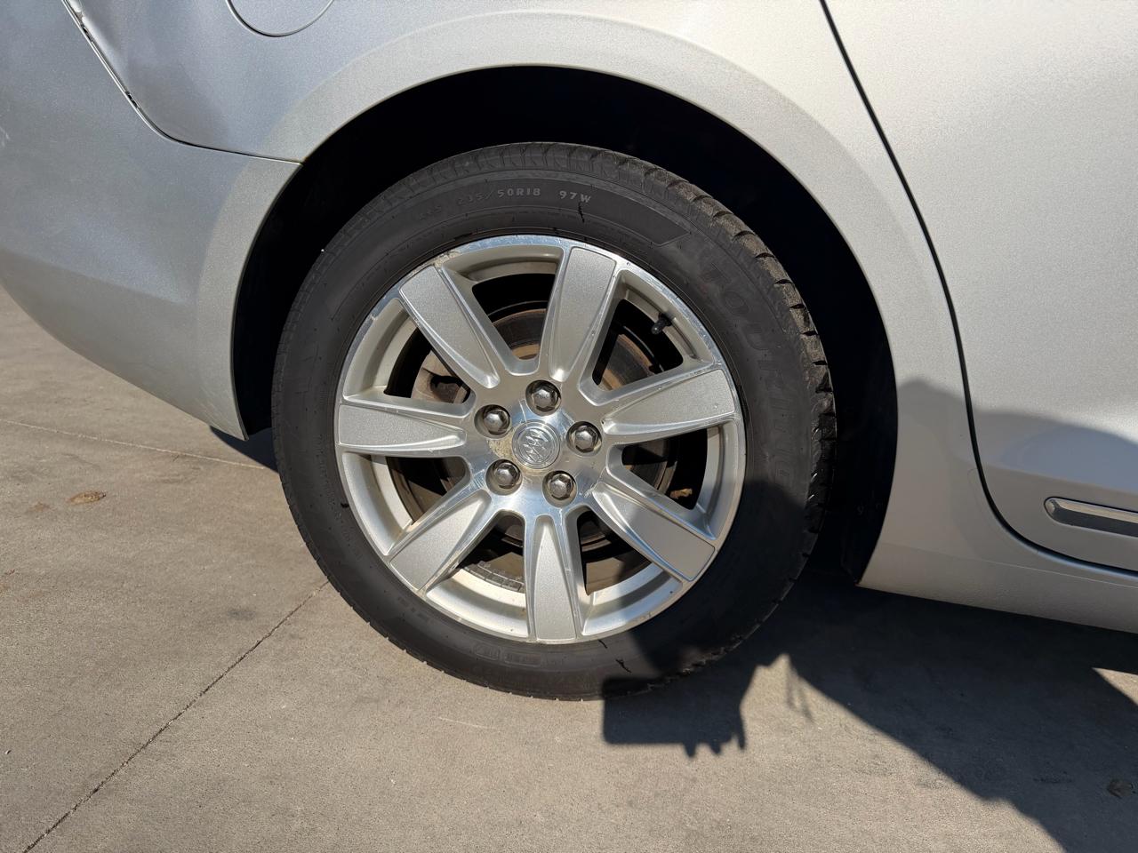 Buick LaCrosse 4dr Sdn Premium 1 FWD 2012