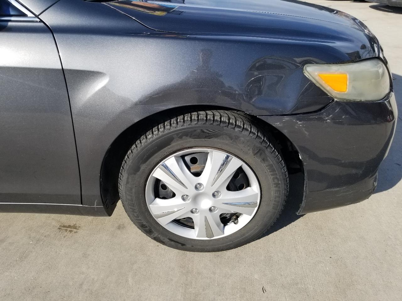 Toyota Camry 4dr Sdn I4 Man (Natl) 2010