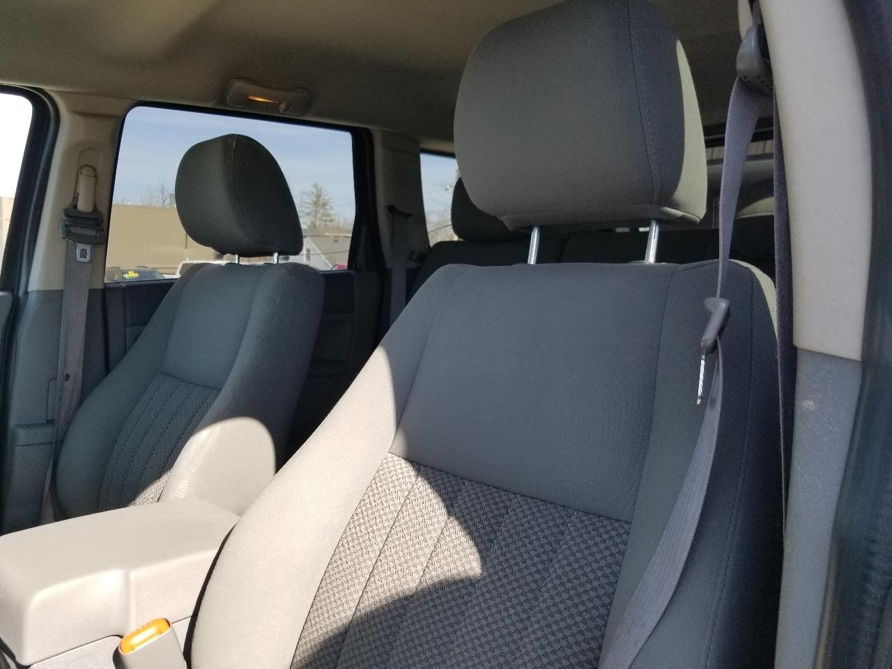 Jeep Grand Cherokee 4dr Laredo 4WD 2005