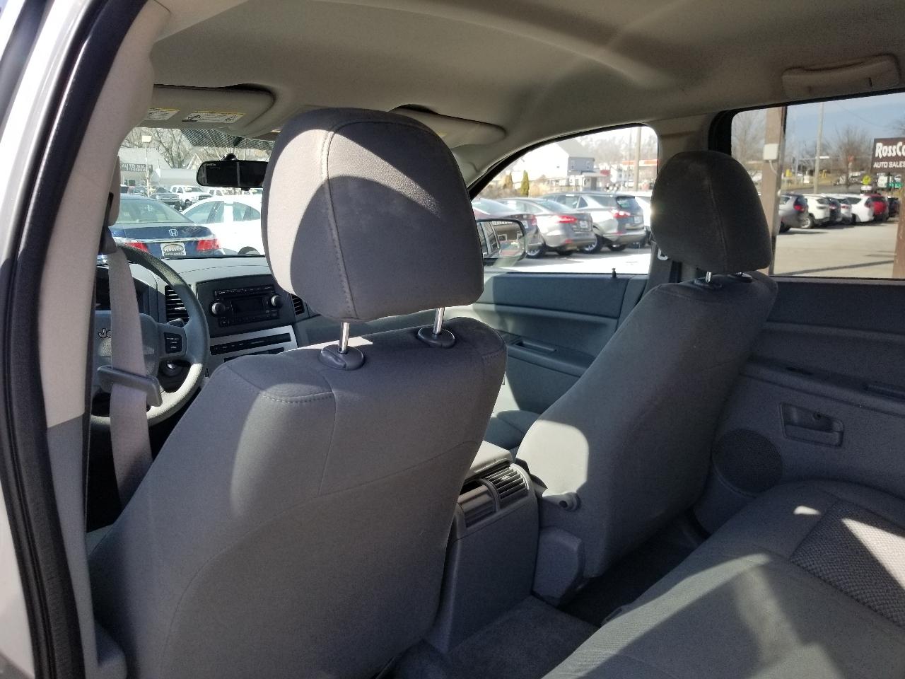 Jeep Grand Cherokee 4dr Laredo 4WD 2005