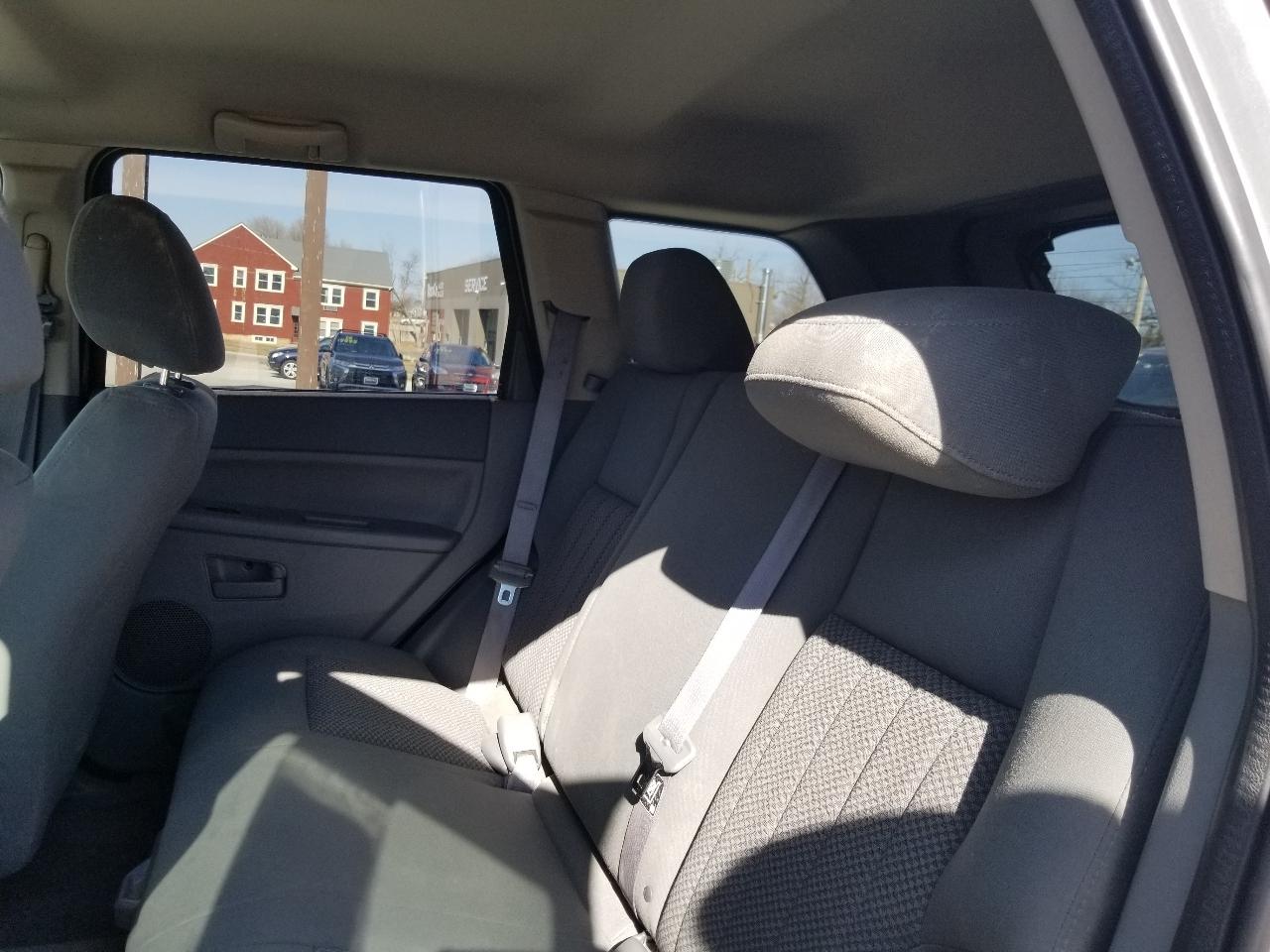 Jeep Grand Cherokee 4dr Laredo 4WD 2005