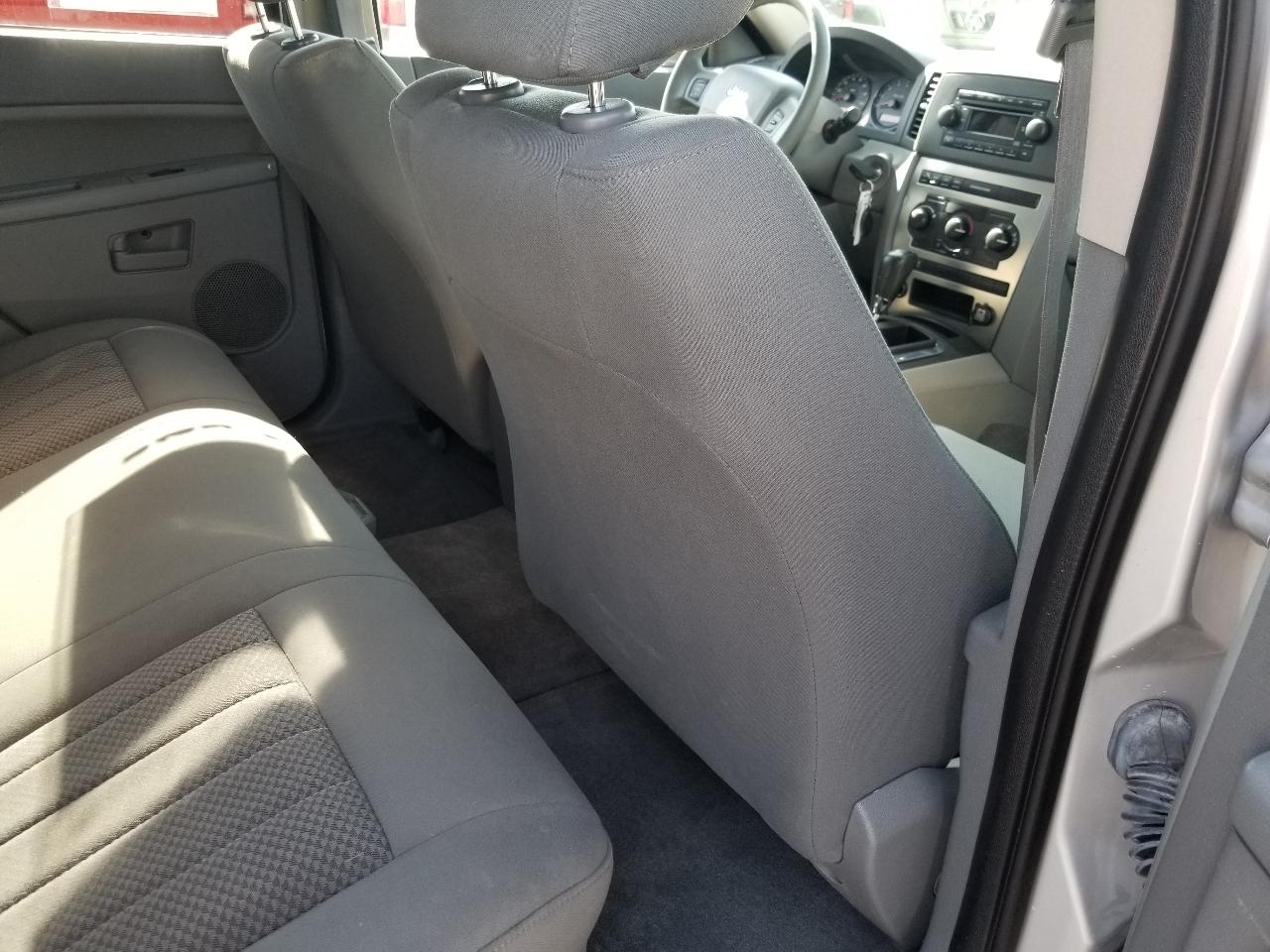 Jeep Grand Cherokee 4dr Laredo 4WD 2005