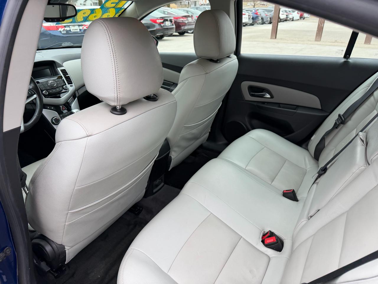 Chevrolet Cruze 4dr Sdn Auto 1LT 2013