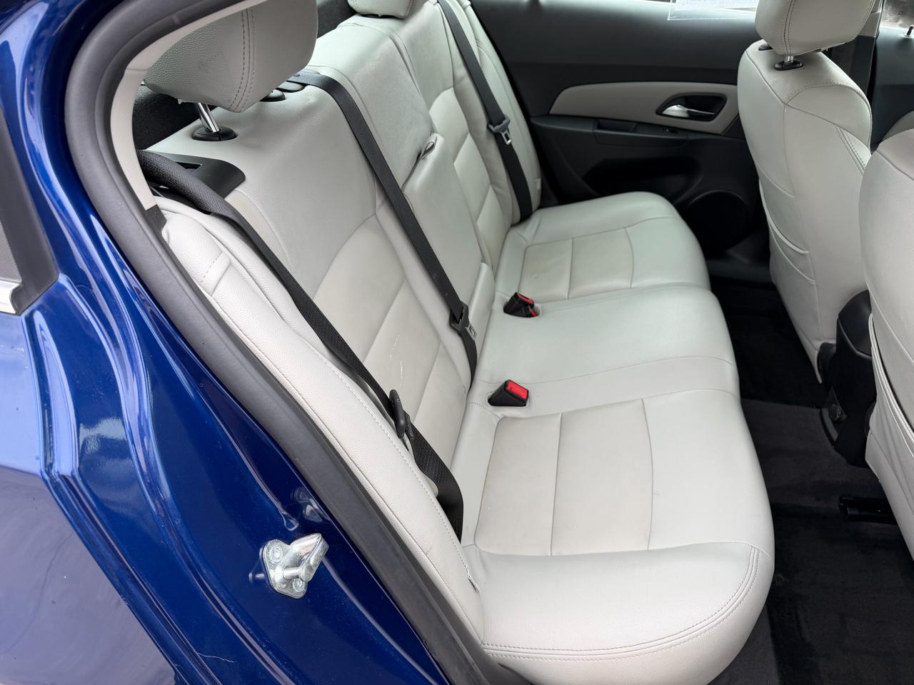 Chevrolet Cruze 4dr Sdn Auto 1LT 2013