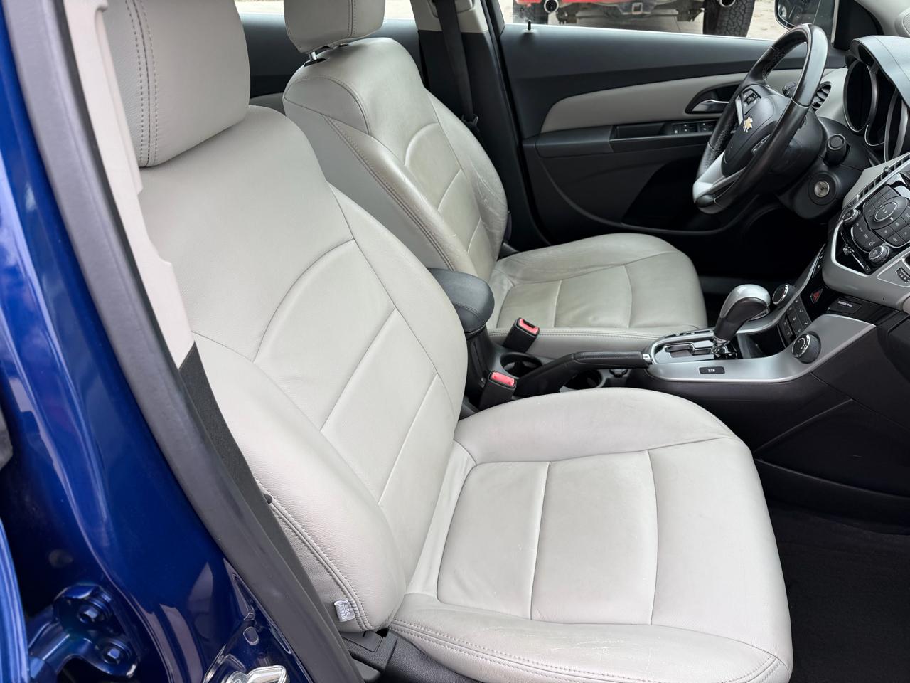 Chevrolet Cruze 4dr Sdn Auto 1LT 2013