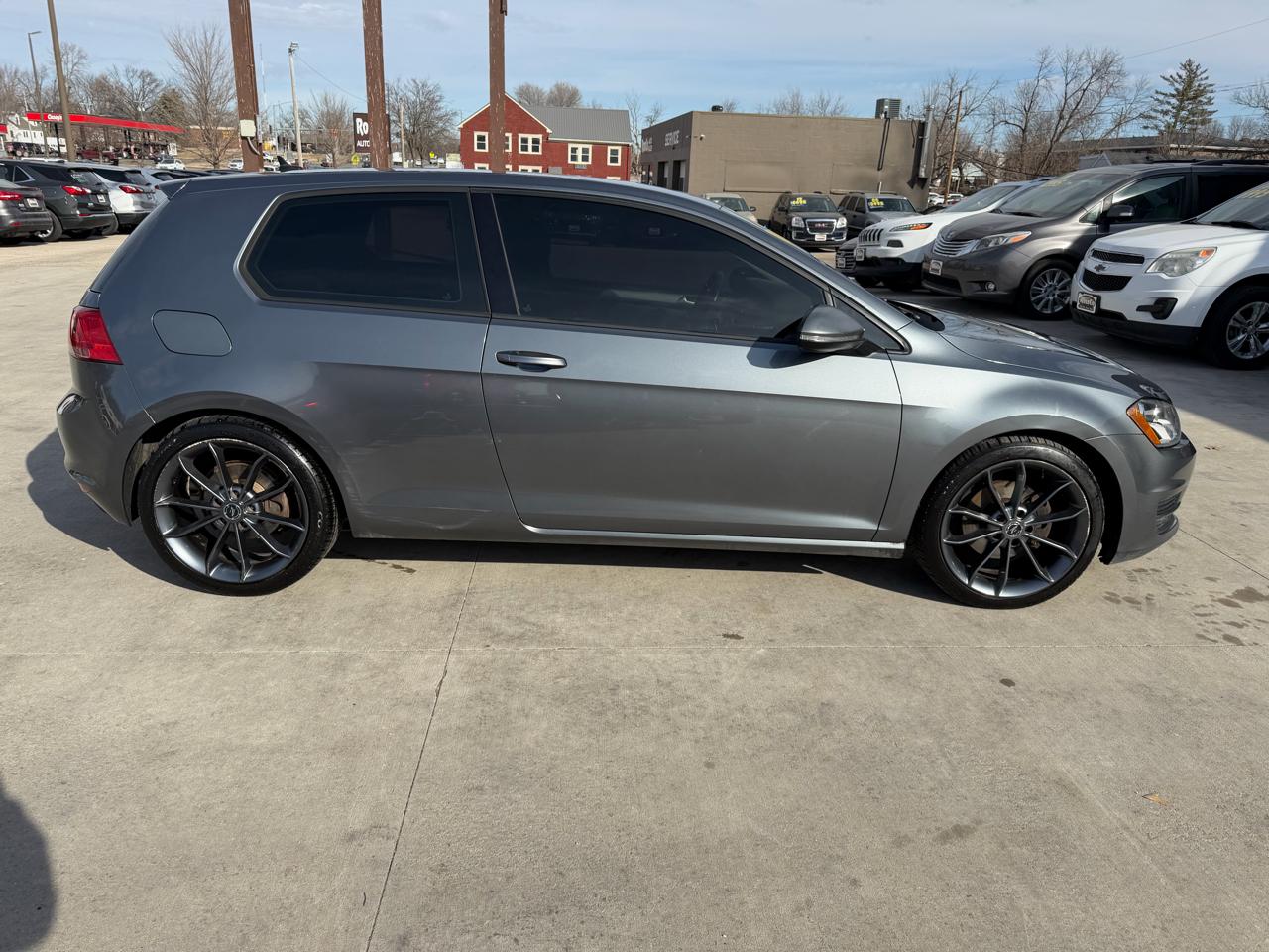 Volkswagen Golf 2dr HB Man Launch Edition *Ltd Avail* 2015