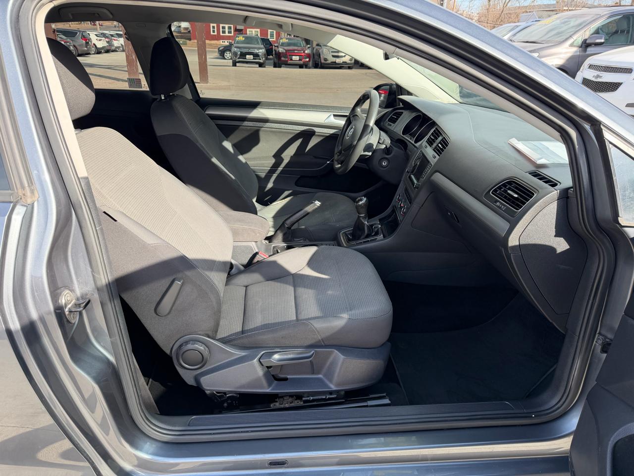 Volkswagen Golf 2dr HB Man Launch Edition *Ltd Avail* 2015