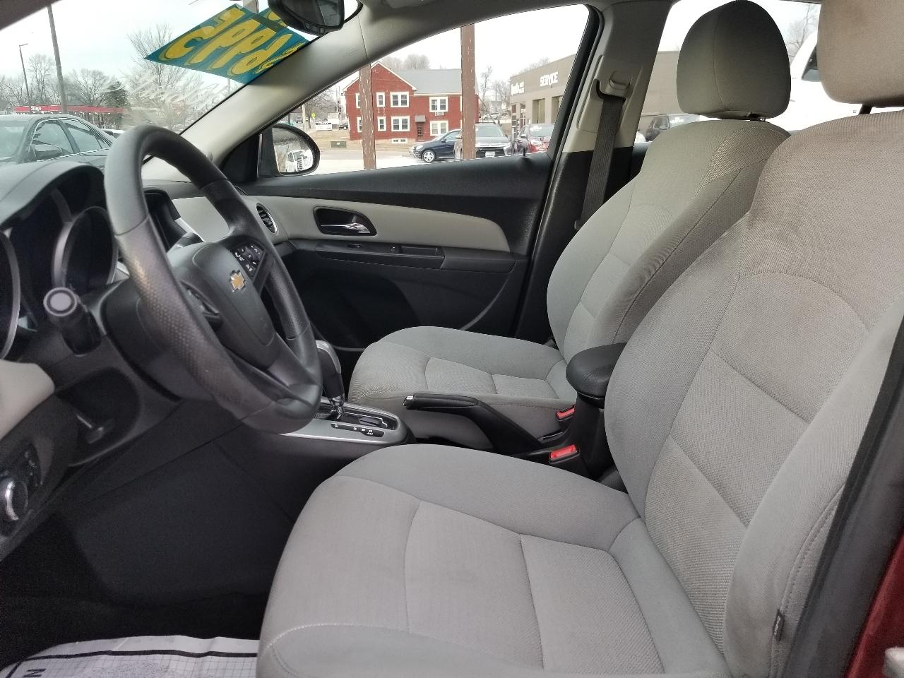 Chevrolet Cruze 4dr Sdn Auto 1LT 2015