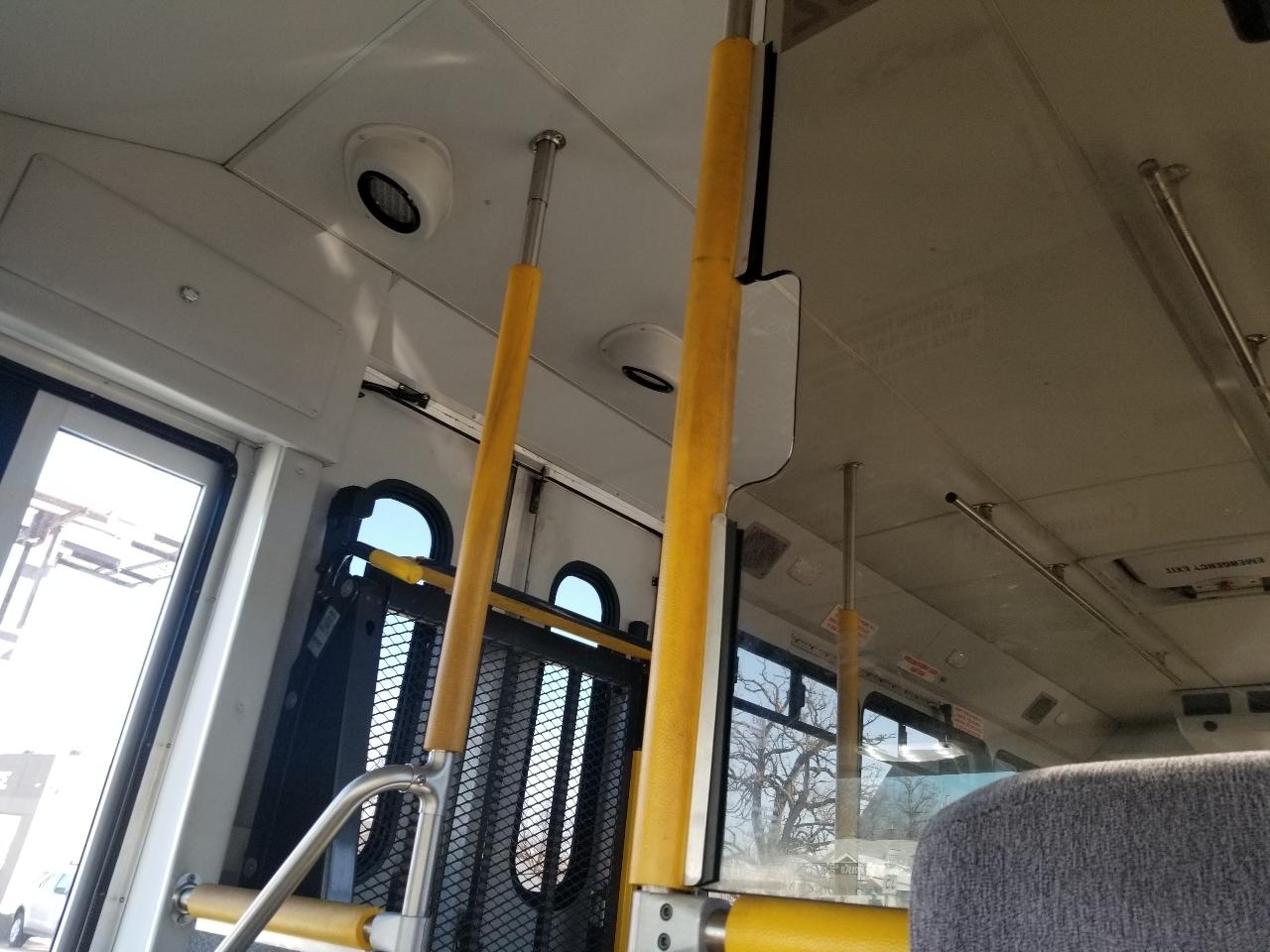 Ford Econoline Commercial Cutaway E-450 Super Duty 176" DRW 2015