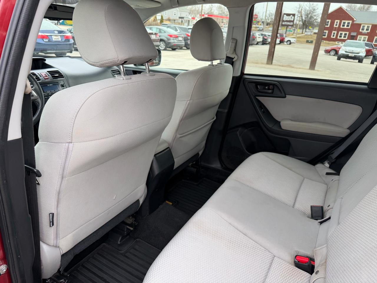 Subaru Forester 4dr CVT 2.5i Premium PZEV 2015