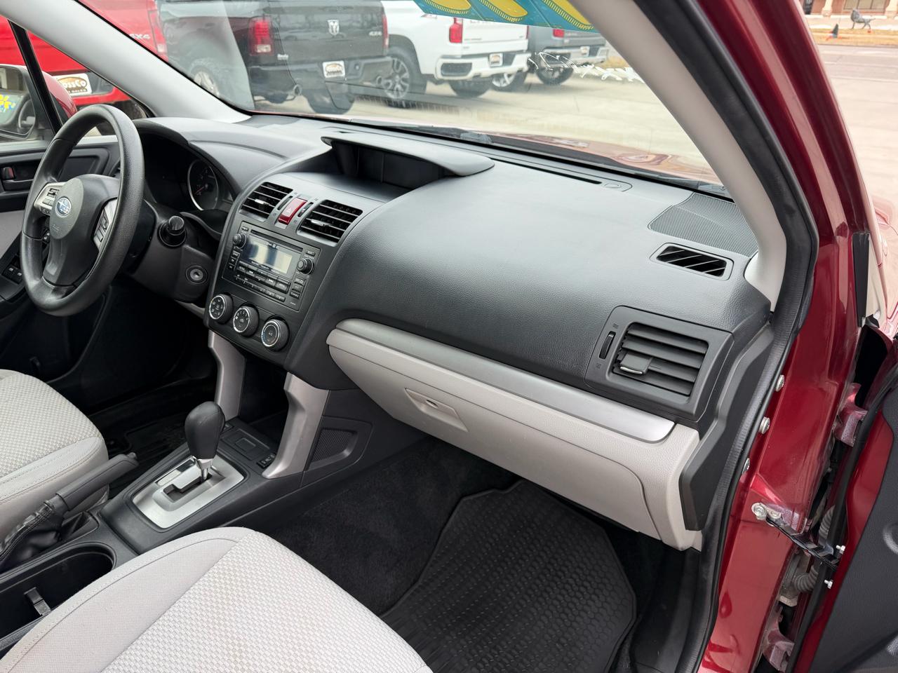 Subaru Forester 4dr CVT 2.5i Premium PZEV 2015