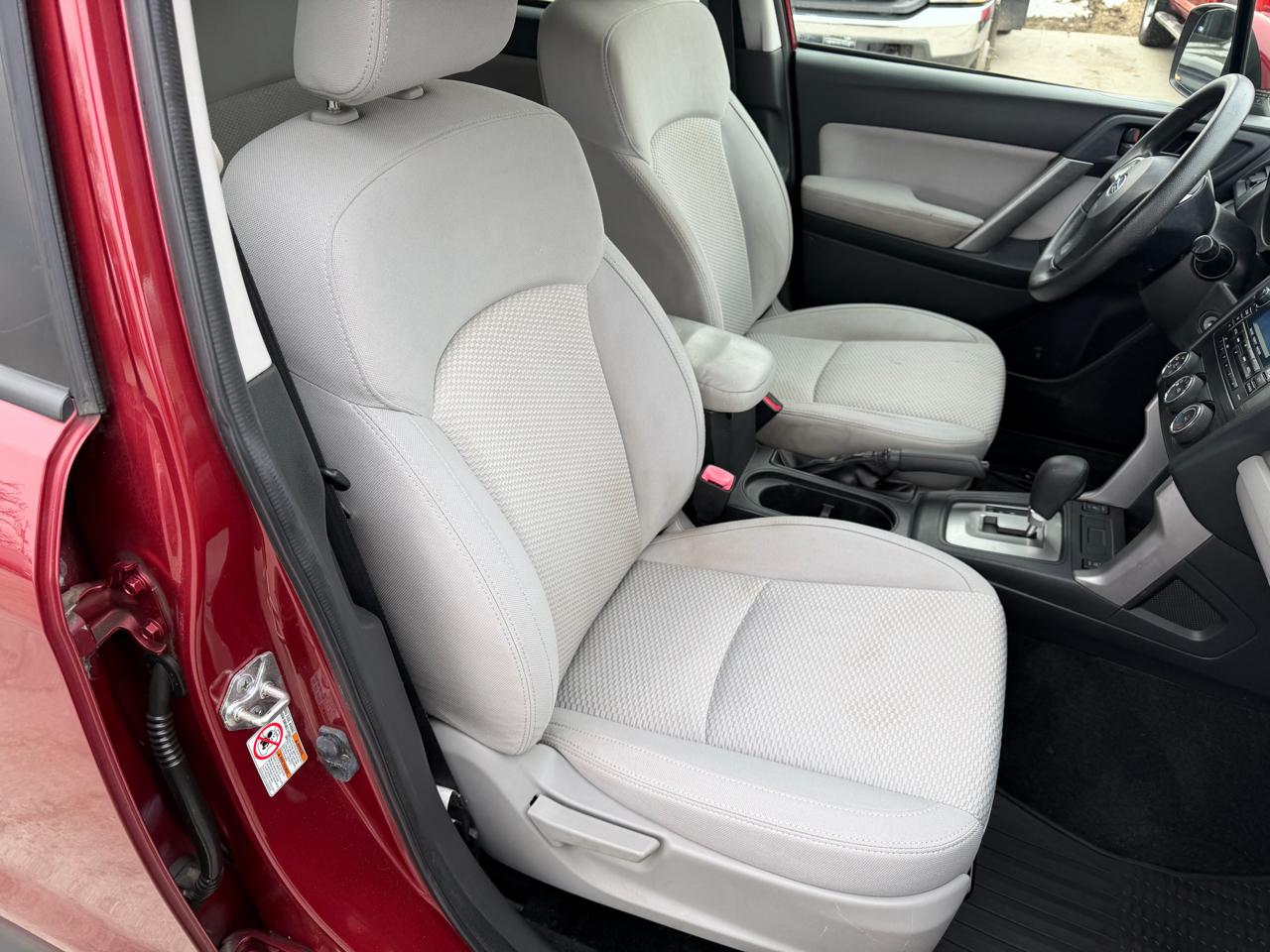 Subaru Forester 4dr CVT 2.5i Premium PZEV 2015