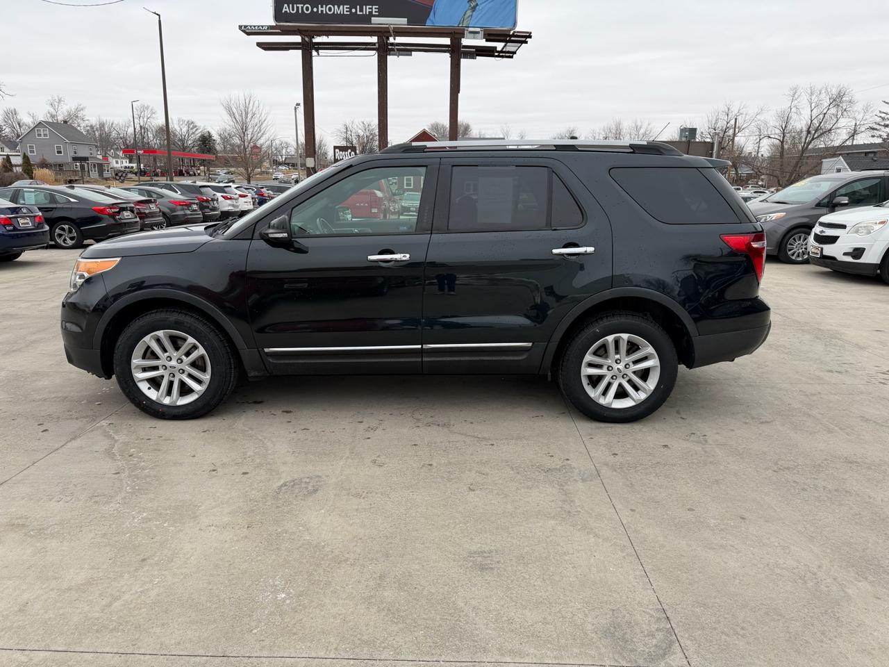 Ford Explorer 4WD 4dr XLT 2015